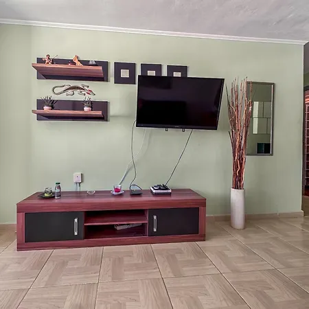 Silencio Seaview Retreat アパート